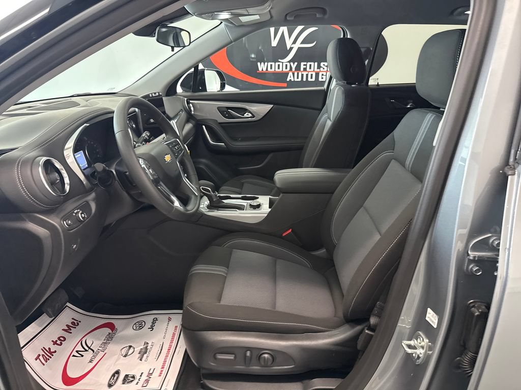 New 2026 Chevrolet Blazer LT w/ Midnight/Sport Edition FWD image 9