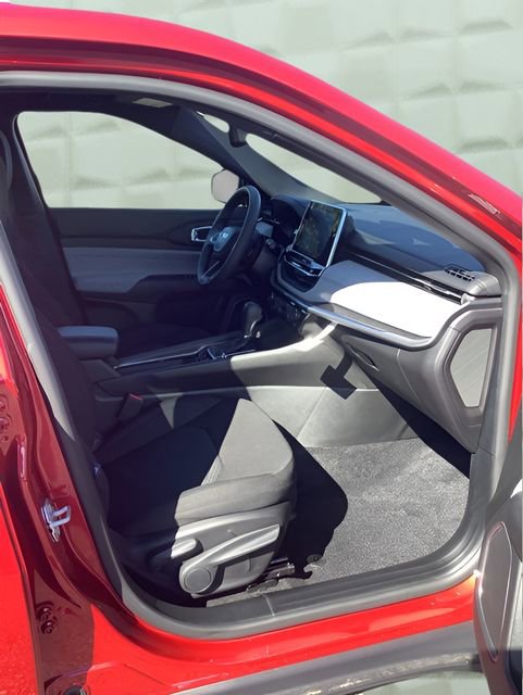 Certified 2025 Jeep Compass Sport image 13