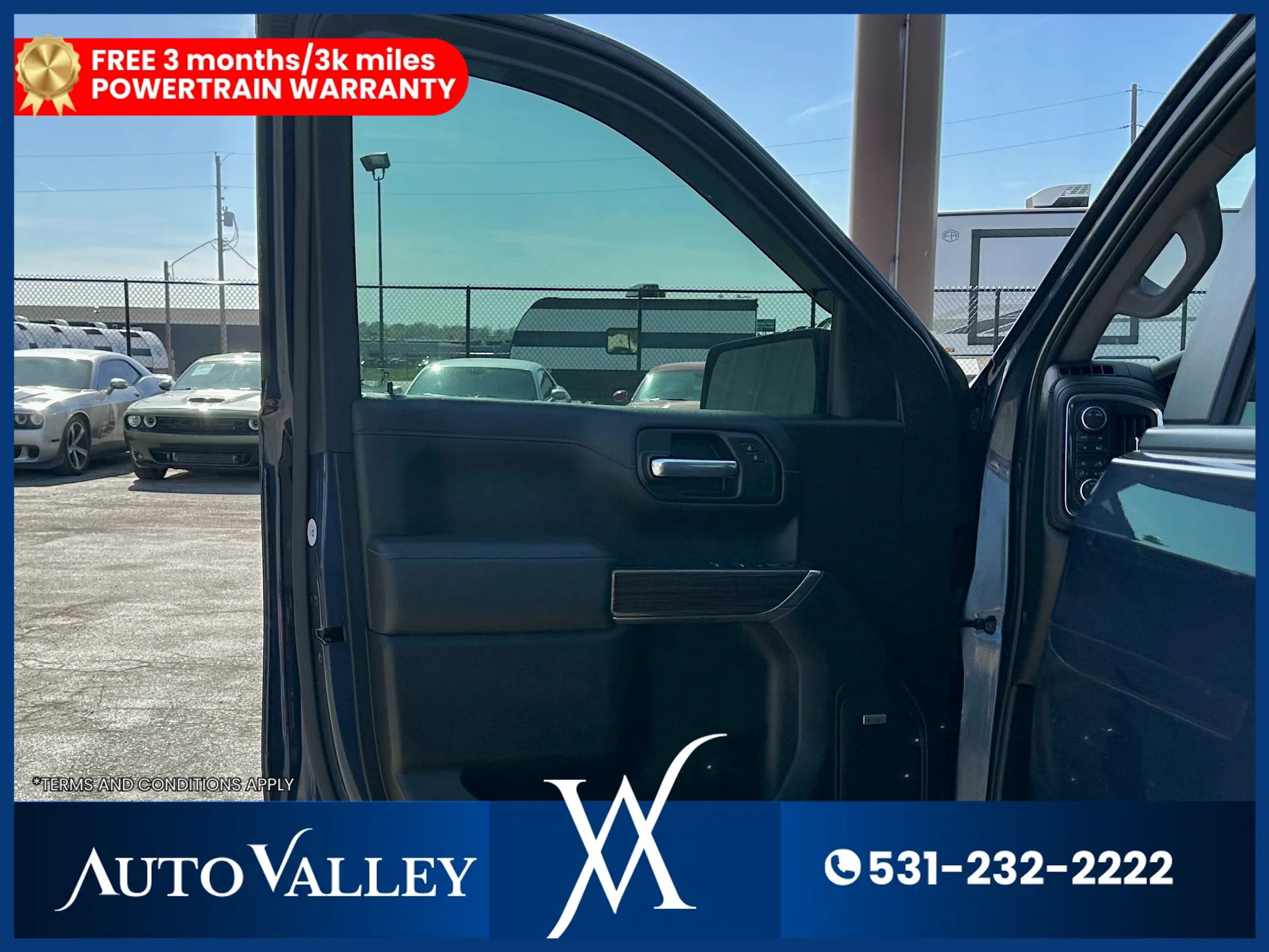 Used 2021 Chevrolet Silverado 1500 RST w/ Convenience Package II AWD/4WD image 12