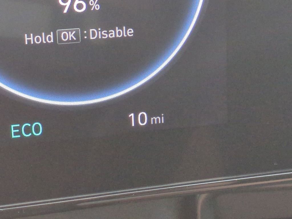 New 2026 Hyundai Elantra Sport w/ Cargo Package image 32