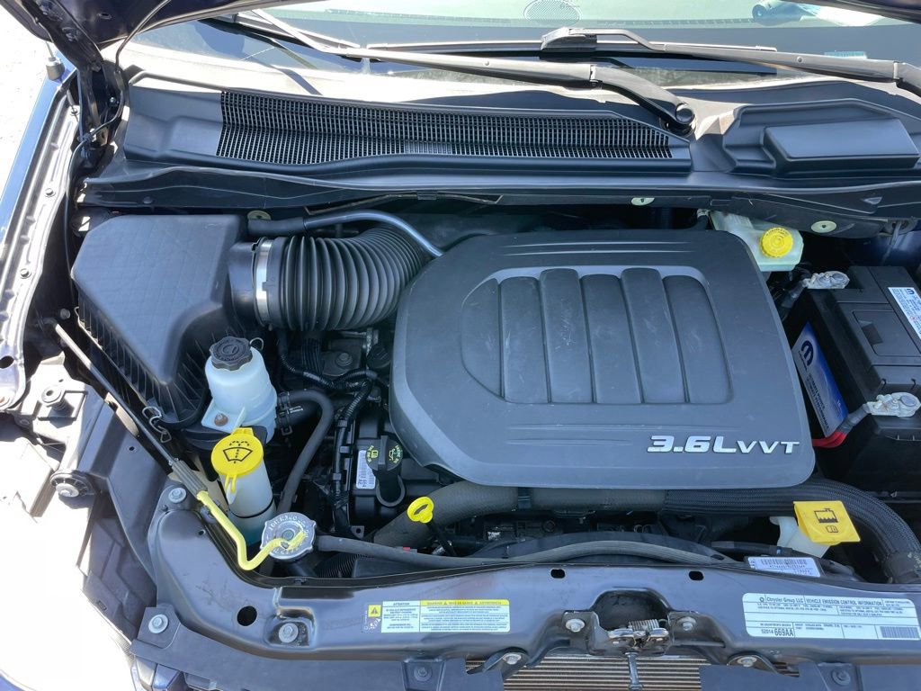 Used 2012 Dodge Grand Caravan R/T w/ Safety Sphere Group FWD image 53