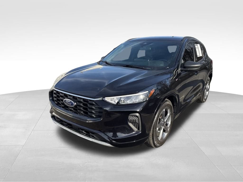 Used 2023 Ford Escape ST-Line w/ Tech Pack #1 video 3