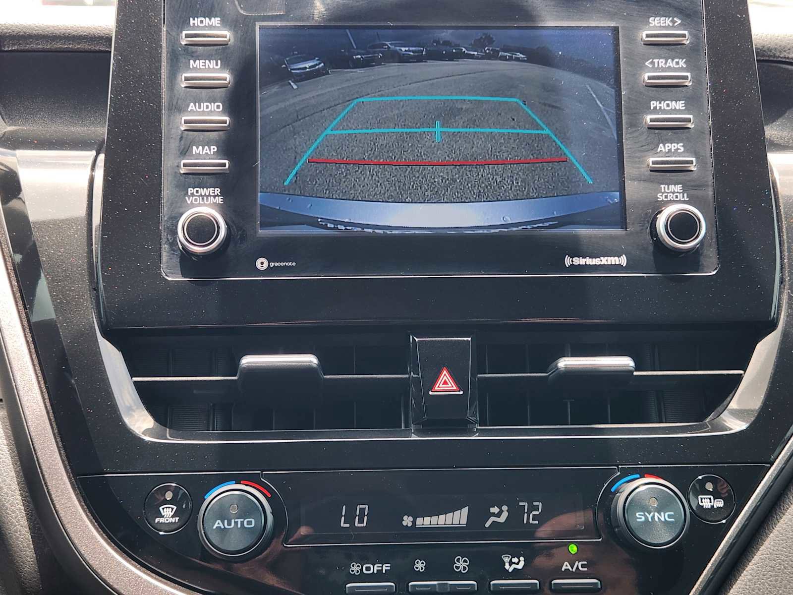 Used 2024 Toyota Camry SE FWD image 17