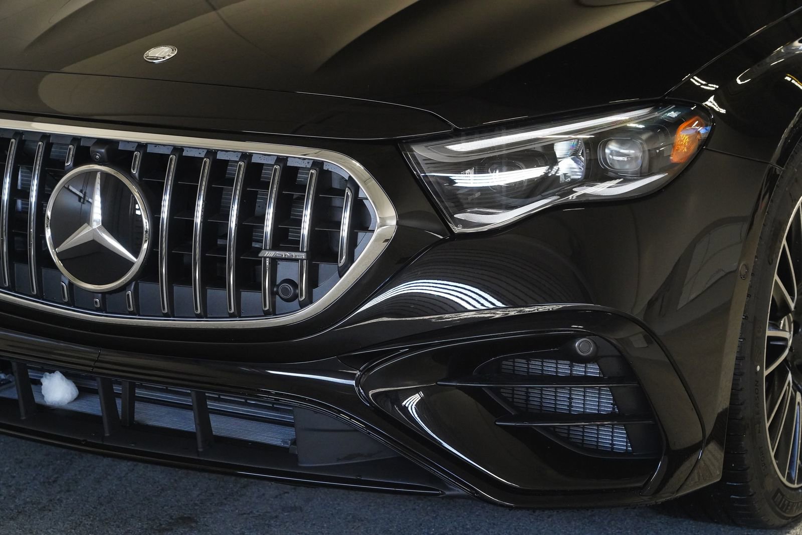 New 2026 Mercedes-Benz E 53 AMG 4MATIC Sedan image 8