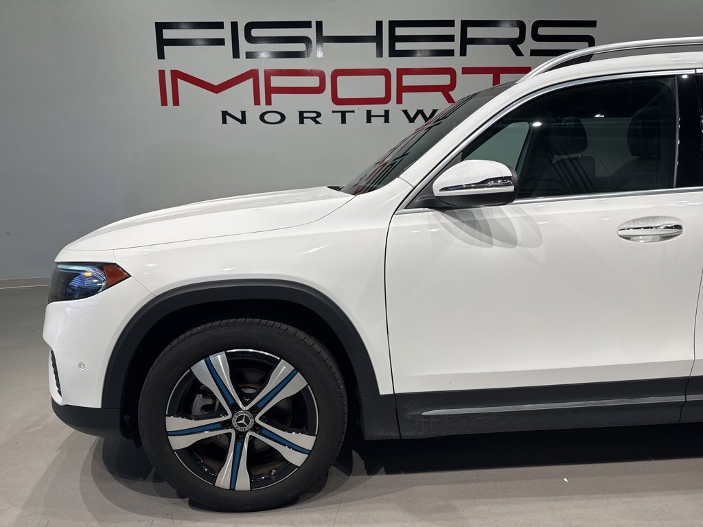 Used 2023 Mercedes-Benz EQB 300 4MATIC w/ Exclusive Package image 7