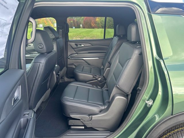 New 2027 Chevrolet Traverse LT w/ Driver Confidence Package AWD/4WD image 39