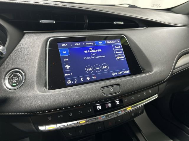 Used 2022 Cadillac XT4 Premium Luxury w/ Technology Package AWD/4WD image 11
