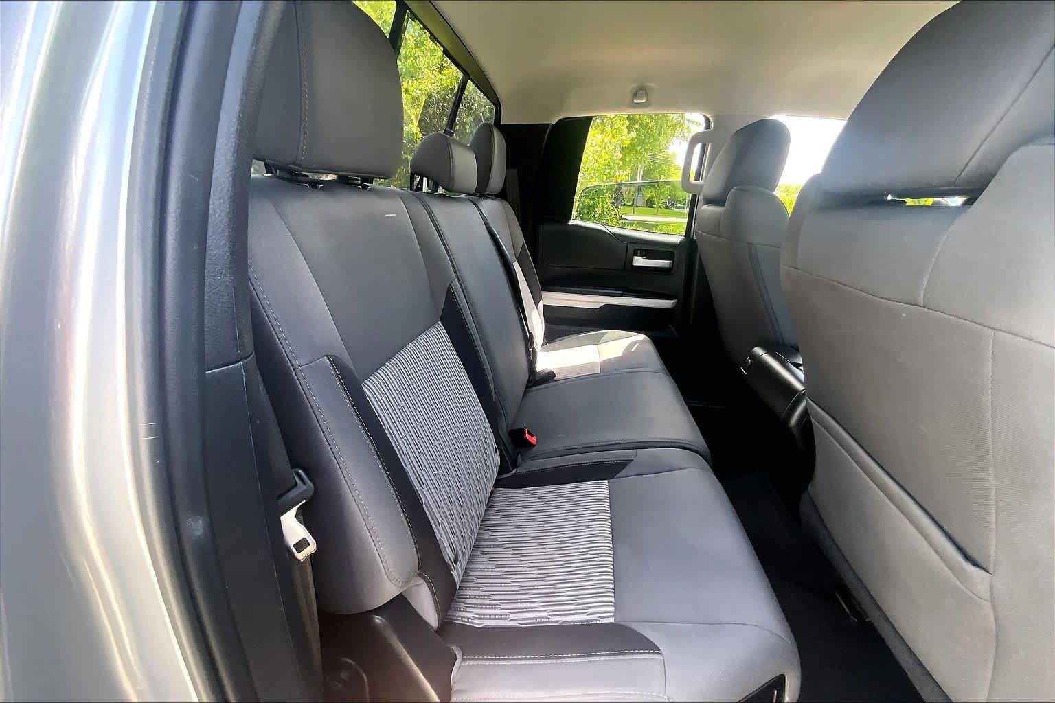 Used 2015 Toyota Tundra SR5 w/ SR5 Upgrade Package RWD image 20