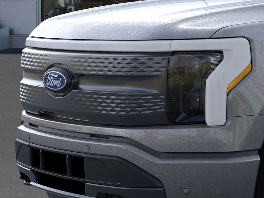 New 2025 Ford F150 Lightning Flash image 17