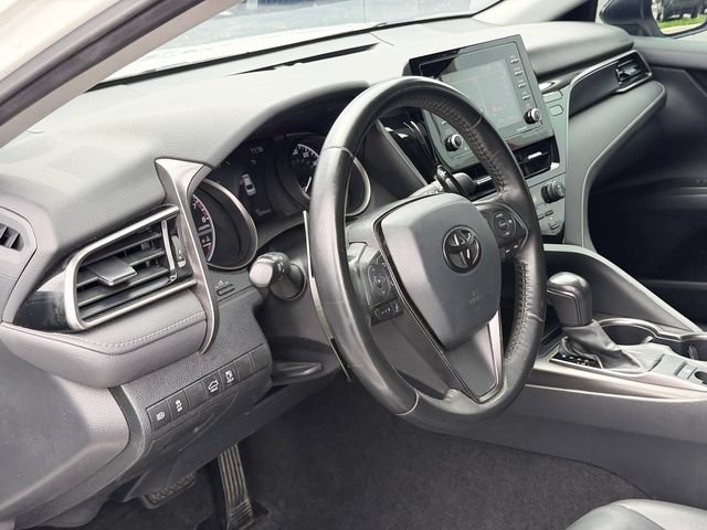 Used 2021 Toyota Camry SE AWD/4WD image 12