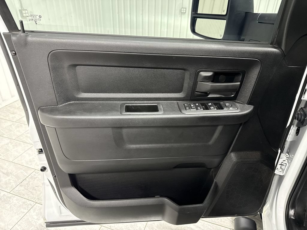 Used 2025 RAM 3500 Tradesman AWD/4WD image 23