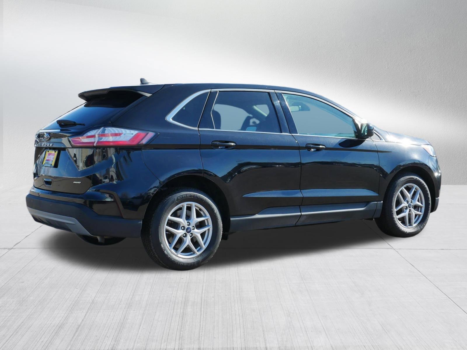 Used 2021 Ford Edge SEL image 7
