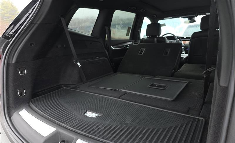 Used 2024 Cadillac XT6 Luxury w/ LPO, Floor Liner Package AWD/4WD image 12