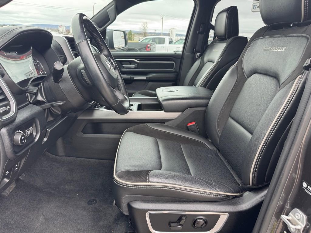 Used 2022 RAM 1500 Laramie AWD/4WD image 8