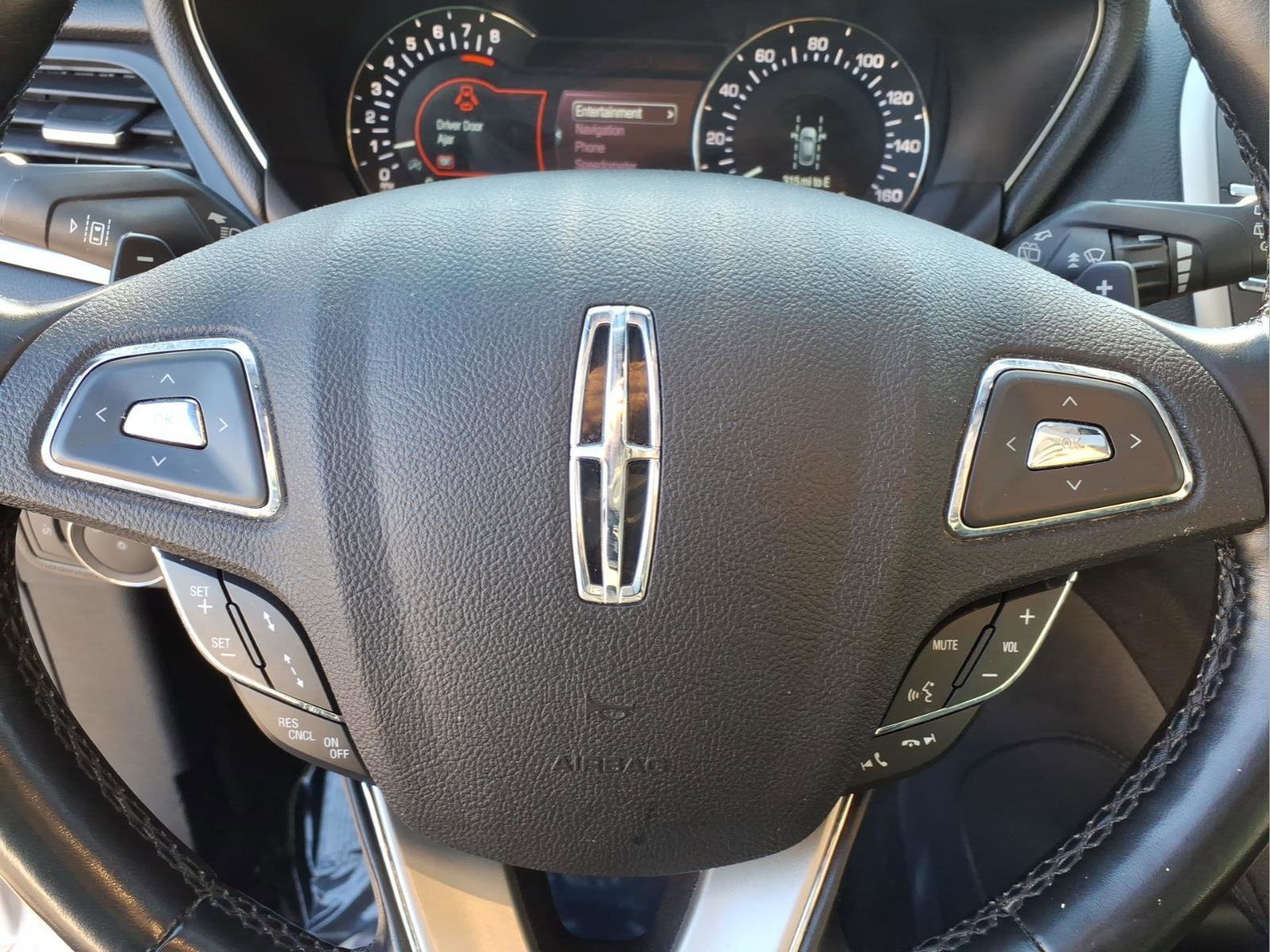 Used 2019 Lincoln MKC Reserve image 6