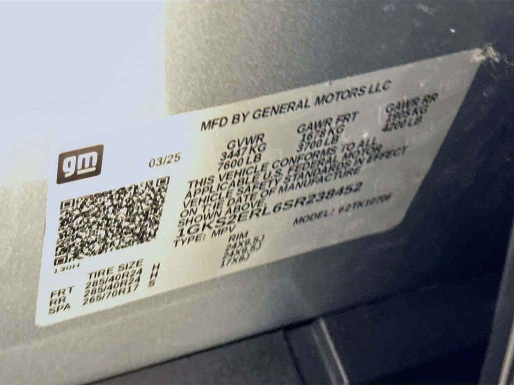 Certified 2025 GMC Yukon Denali Ultimate image 34