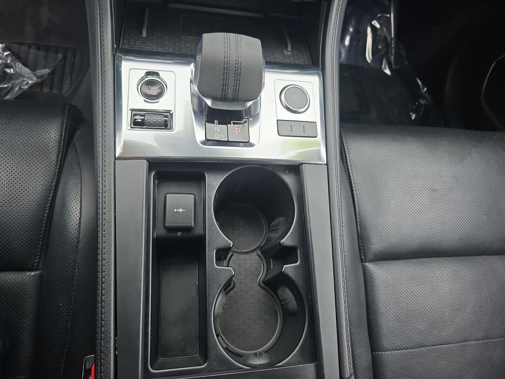 Used 2021 Jaguar F-PACE S image 28