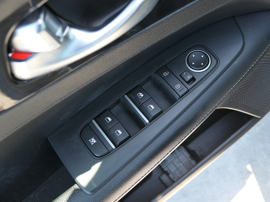 Used 2021 Kia Forte GT-Line w/ GT-Line Premium Package FWD image 14