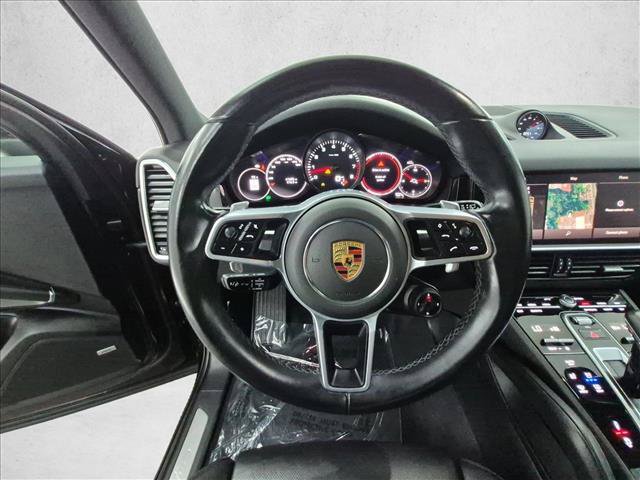 Used 2022 Porsche Cayenne S AWD/4WD image 30