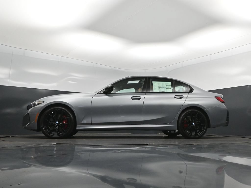 New 2026 BMW 330i xDrive Sedan w/ M Sport Package AWD/4WD image 39