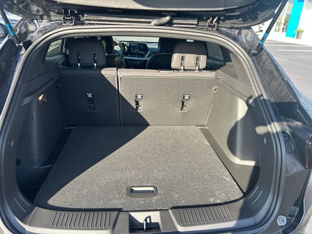 New 2026 Chevrolet Trax RS w/ Sunroof Package FWD image 26
