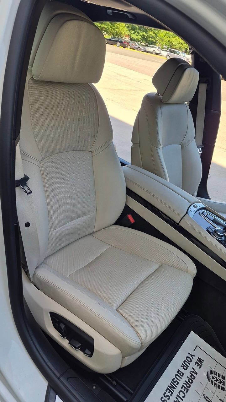 Used 2013 BMW 740Li xDrive AWD/4WD image 62