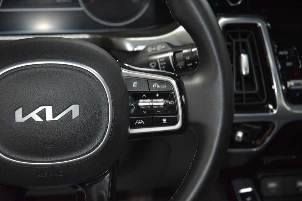 Used 2022 Kia Sorento SX image 35