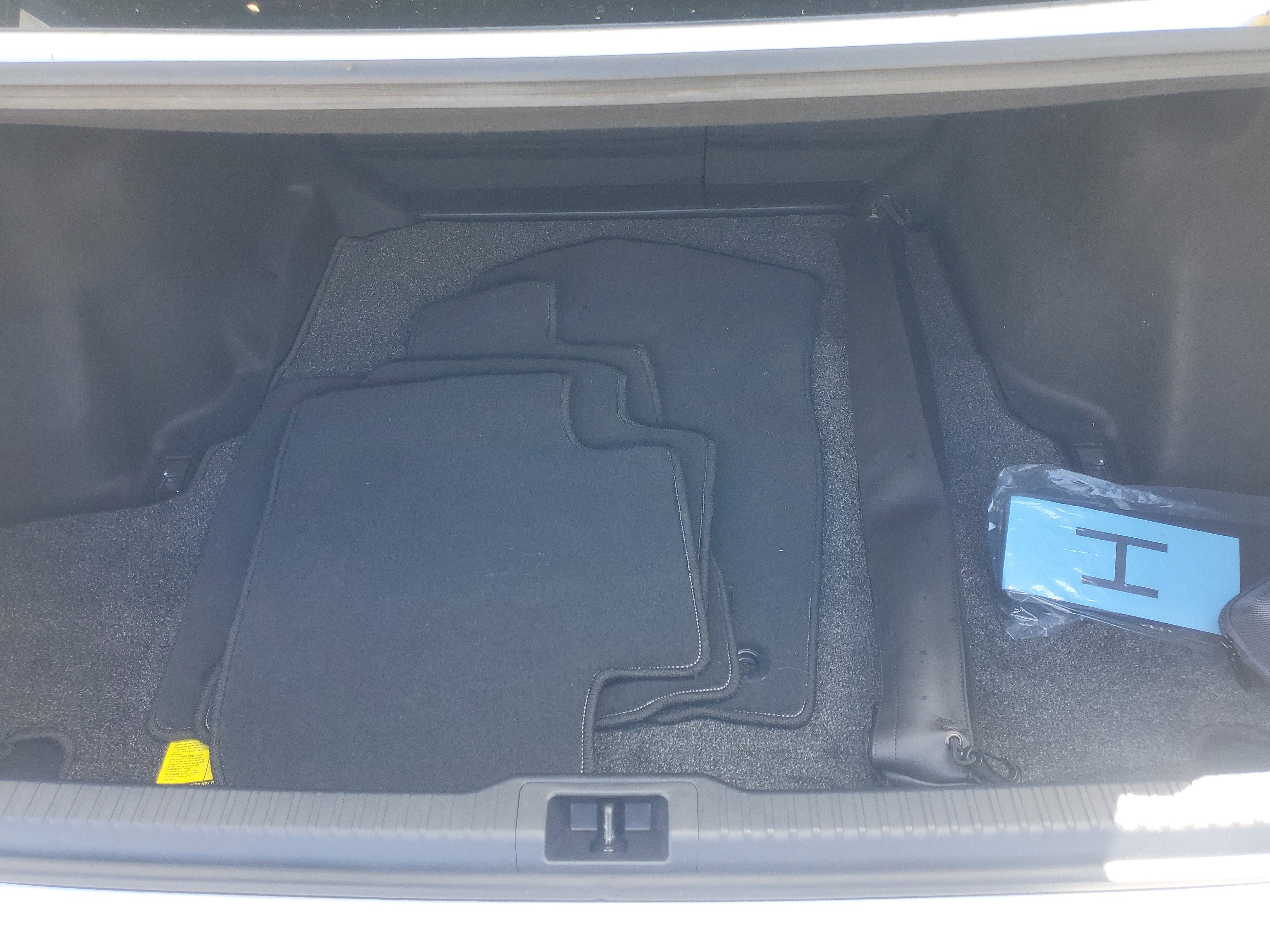 Certified 2023 Lexus IS 300 w/ Premium Package RWD image 8