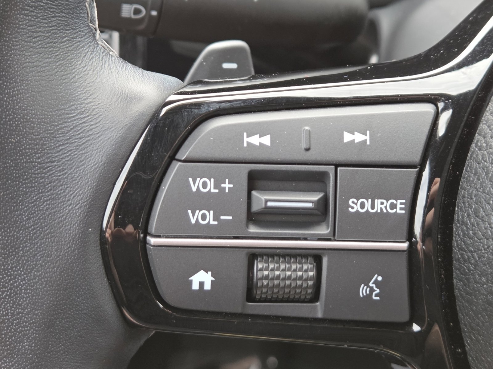 Used 2023 Honda Civic Sport image 29