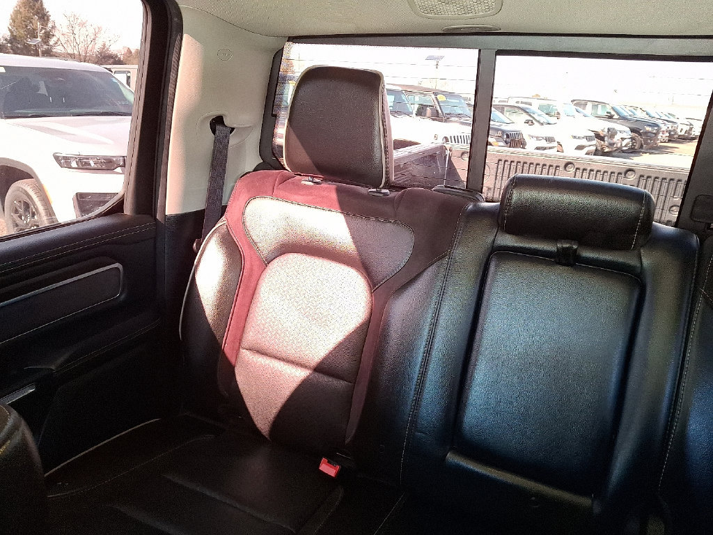 Used 2022 RAM 1500 Laramie AWD/4WD image 19