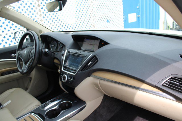 Used 2020 Acura MDX w/ Technology Package FWD image 11