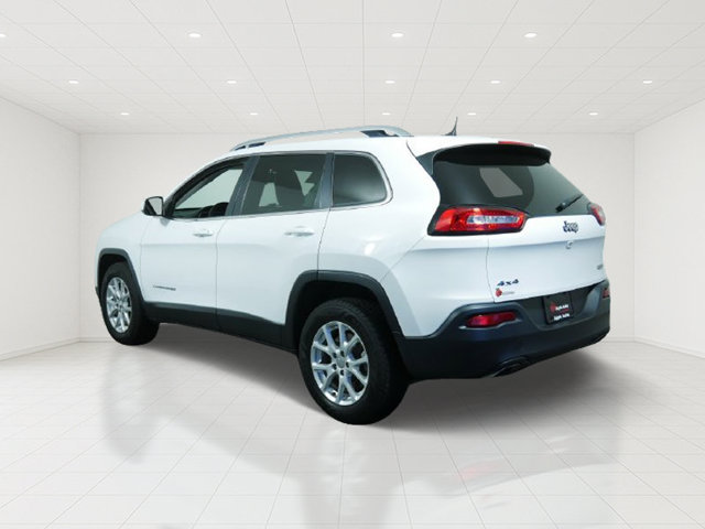 Certified 2016 Jeep Cherokee Latitude AWD/4WD image 5