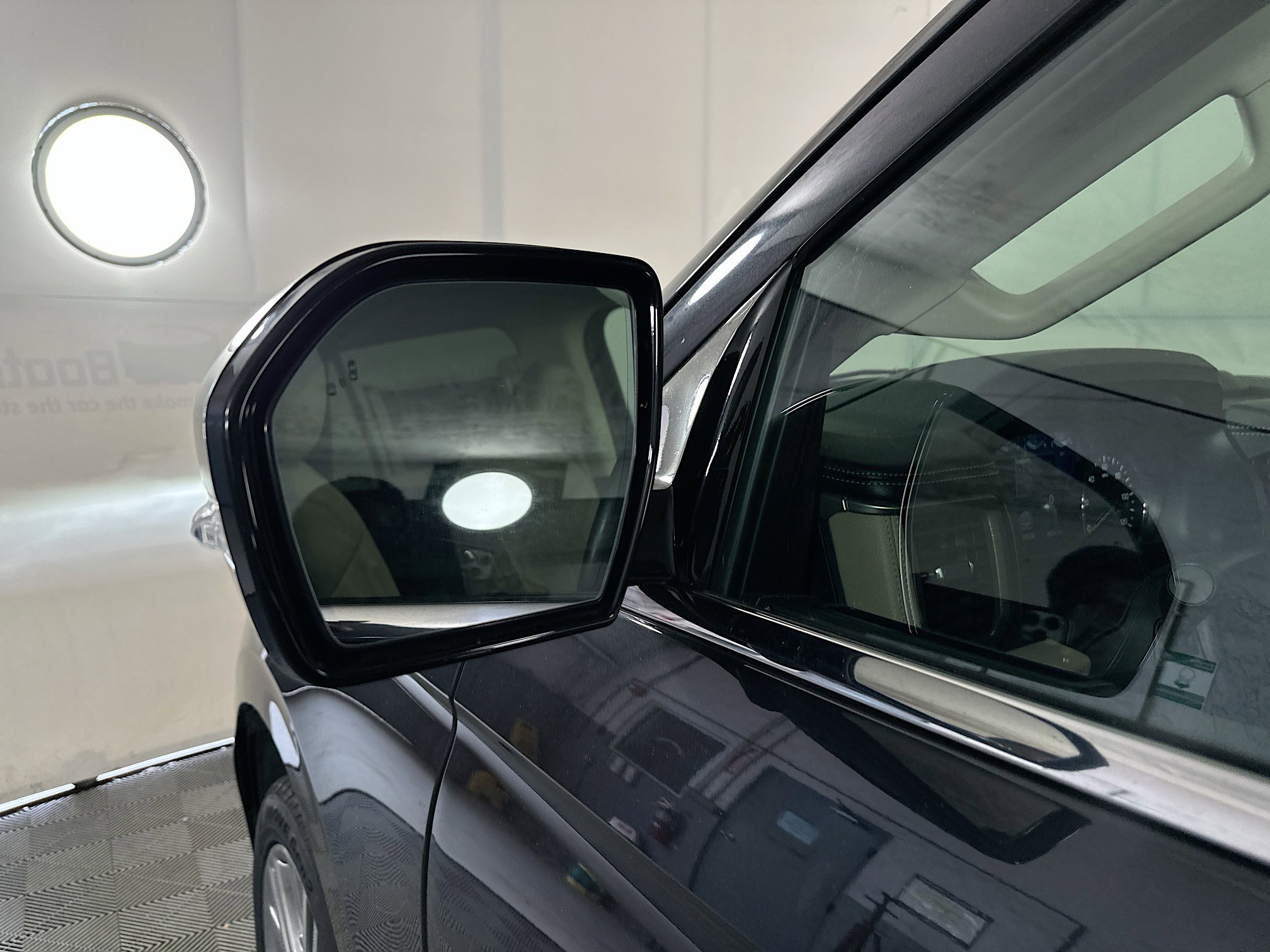 Used 2024 Ford Expedition Limited image 10