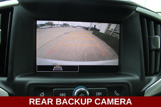 Used 2023 GMC Terrain SLE w/ Driver Convenience Package AWD/4WD image 4