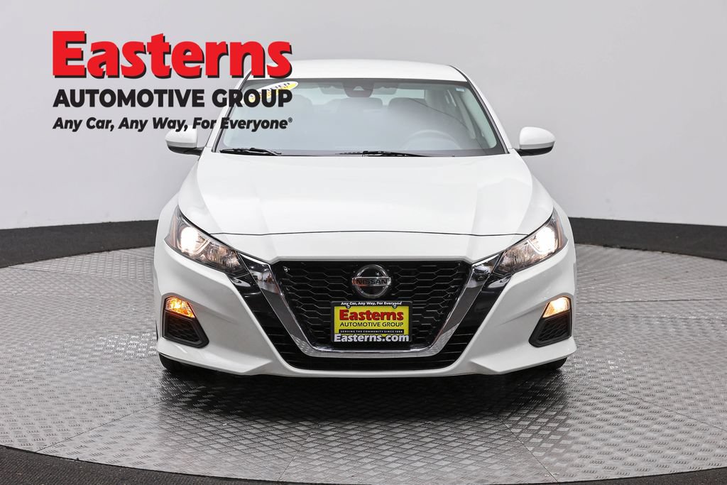 Used 2022 Nissan Altima 2.5 S FWD image 2