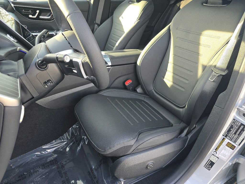 New 2026 Mercedes-Benz GLC 300 4MATIC image 23