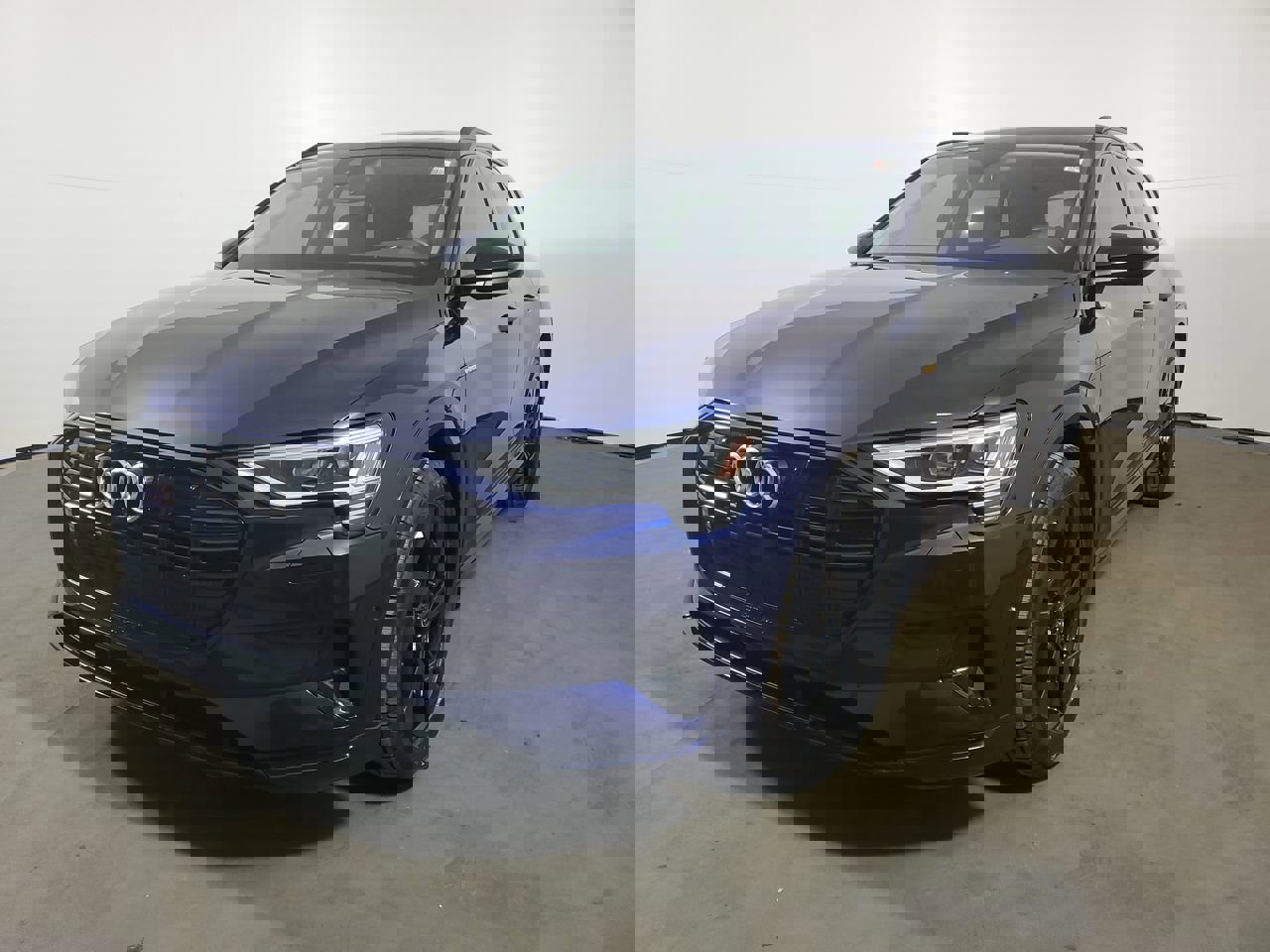 Certified 2021 Audi e-tron Premium w/ Convenience Plus Package image 24