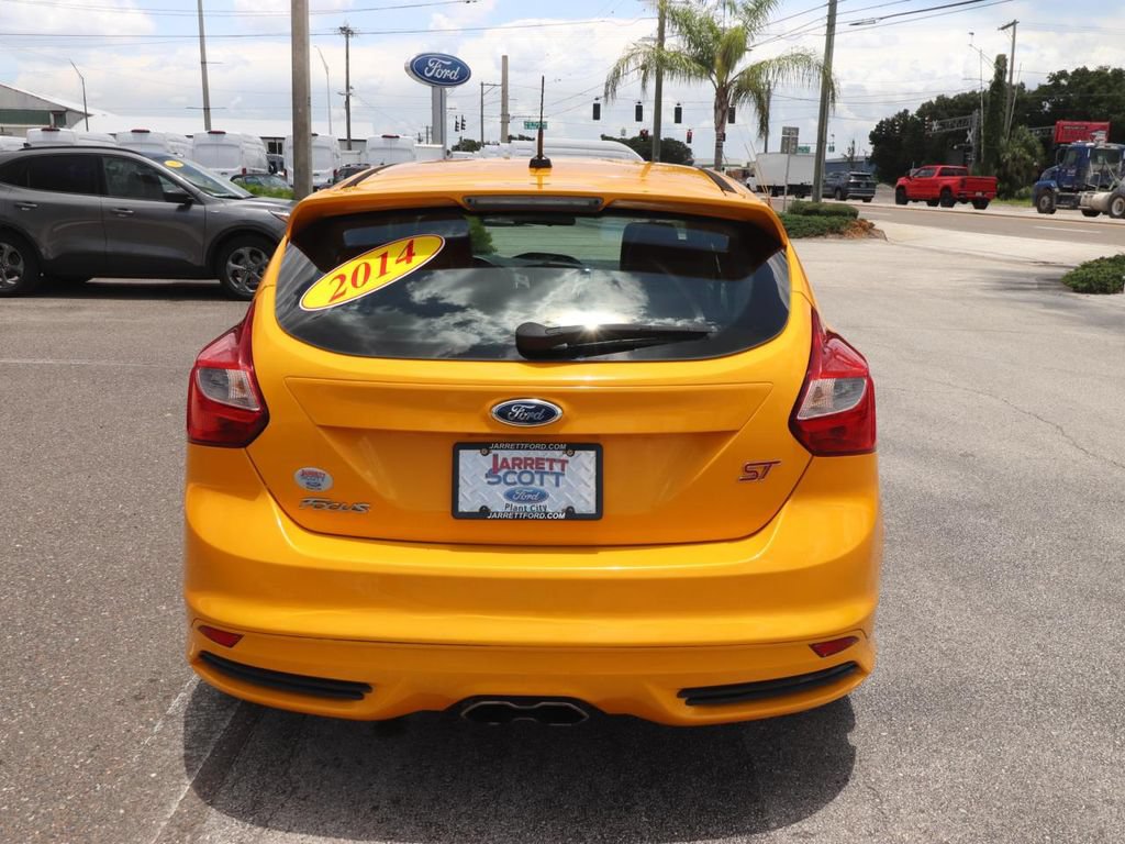 Used 2014 Ford Focus ST w/ Equipment Group 202A FWD image 10