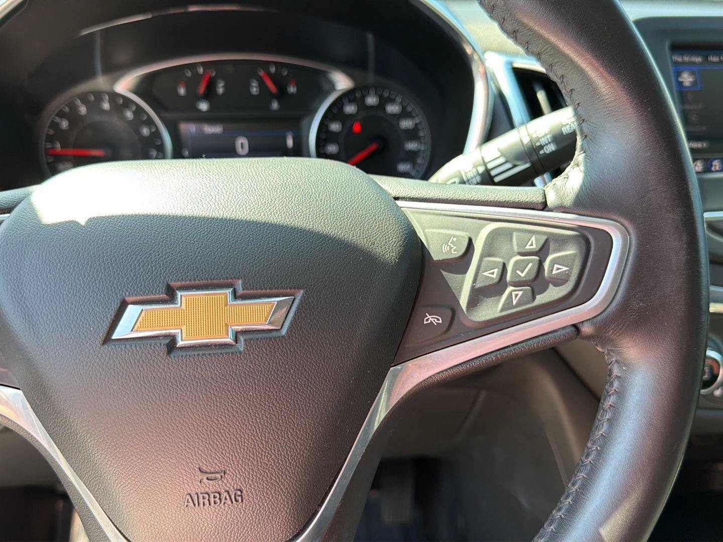 Used 2022 Chevrolet Equinox LT FWD image 21