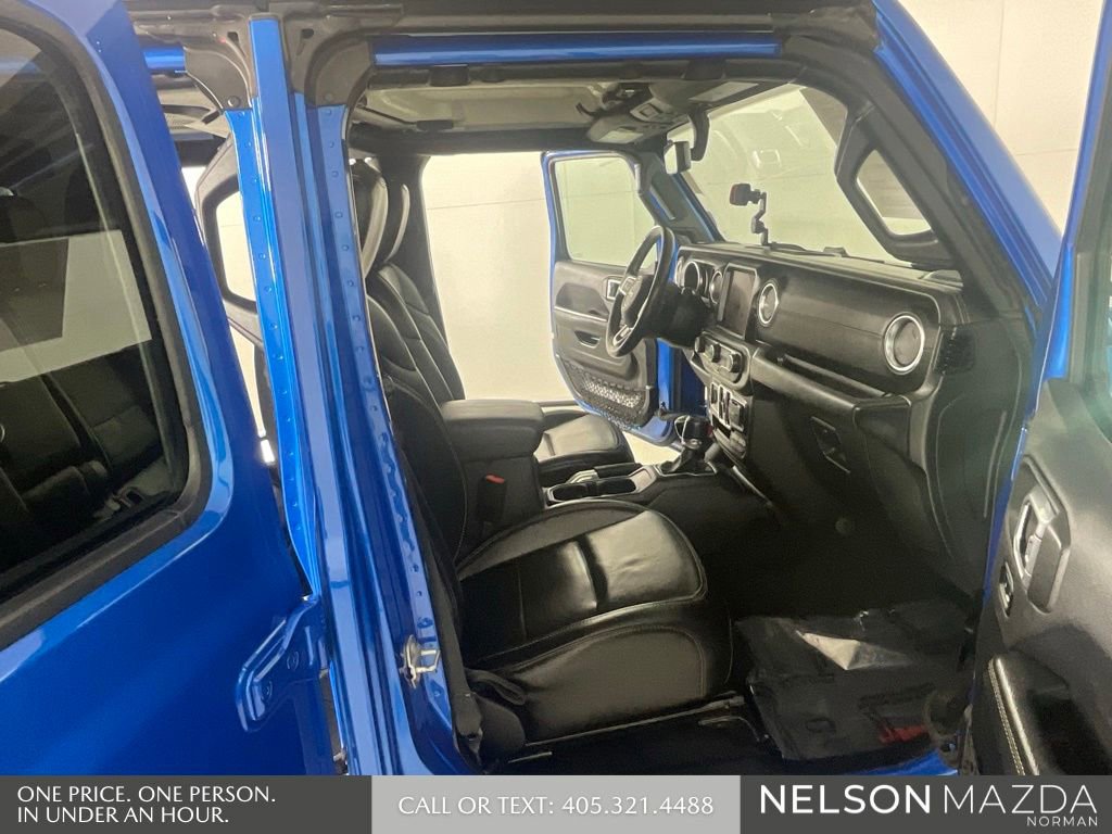 Used 2020 Jeep Gladiator Overland AWD/4WD image 14