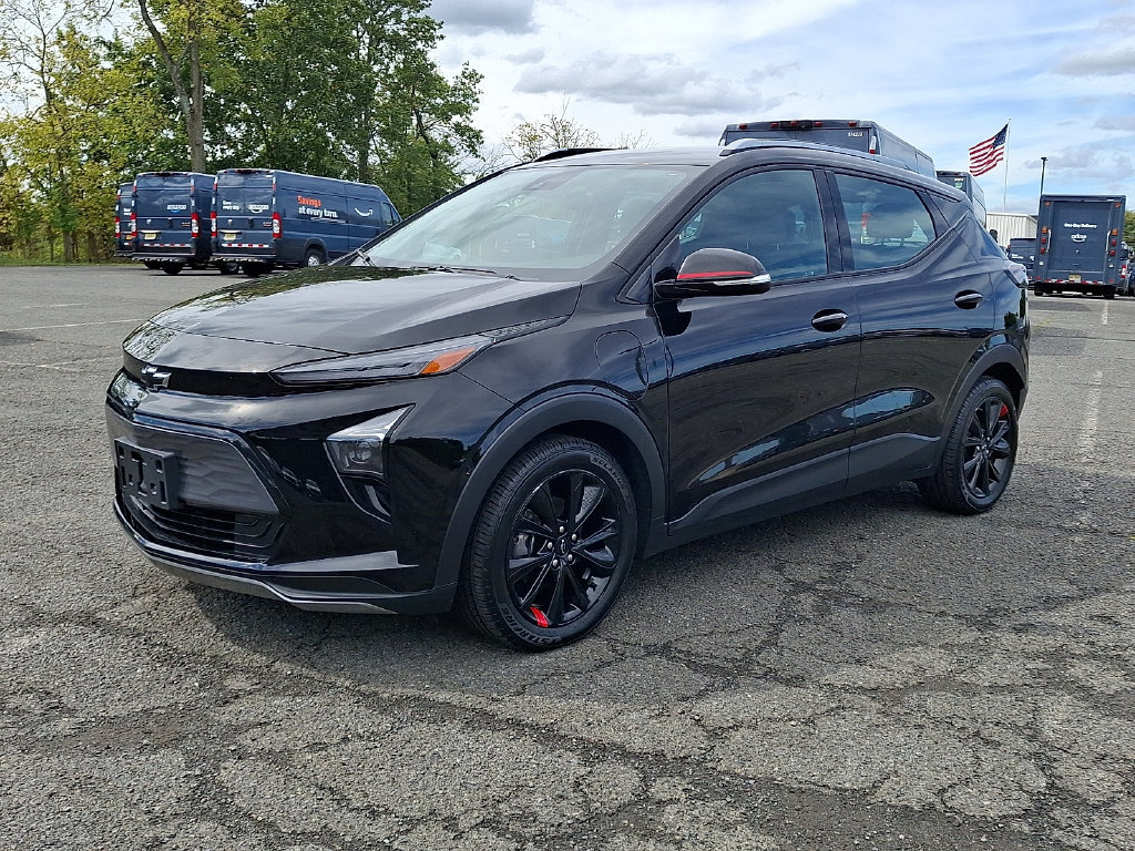 Used 2023 Chevrolet Bolt EUV LT w/ Comfort Package FWD image 6