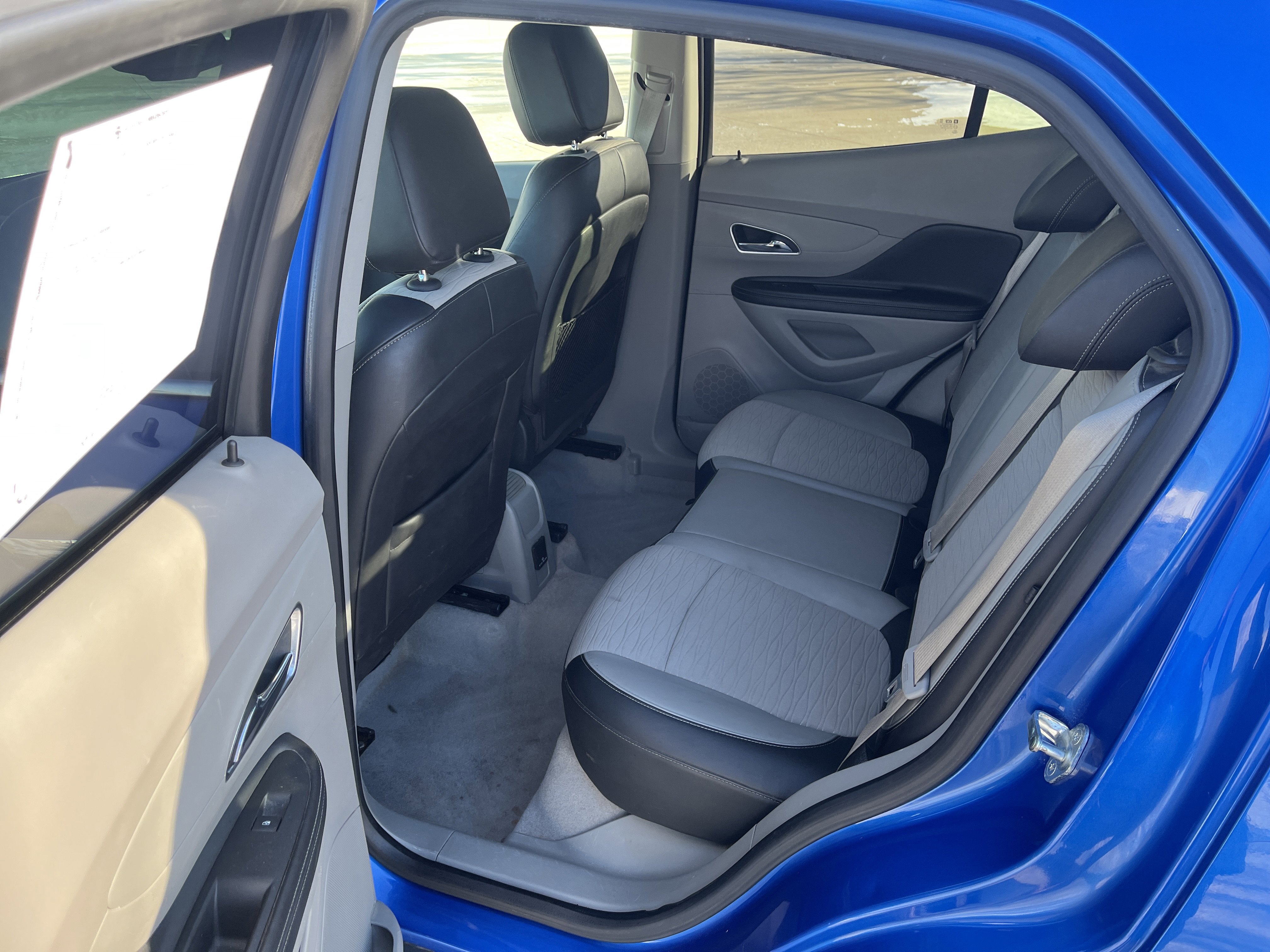 Used 2016 Buick Encore Convenience image 12