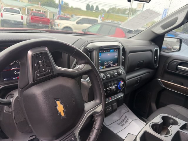 Used 2022 Chevrolet Silverado 1500 LT AWD/4WD image 18