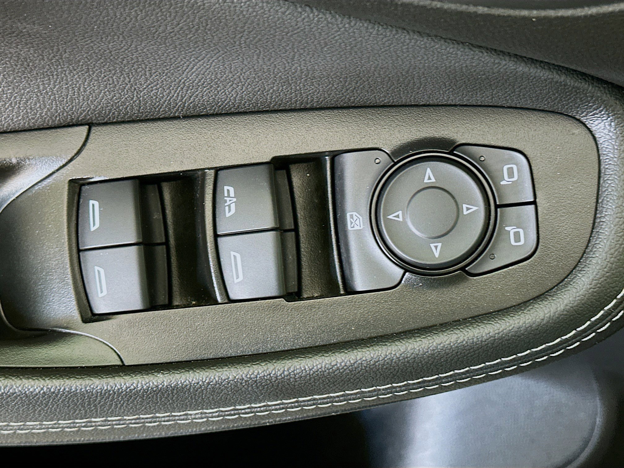 Used 2025 Buick Encore GX Preferred image 15