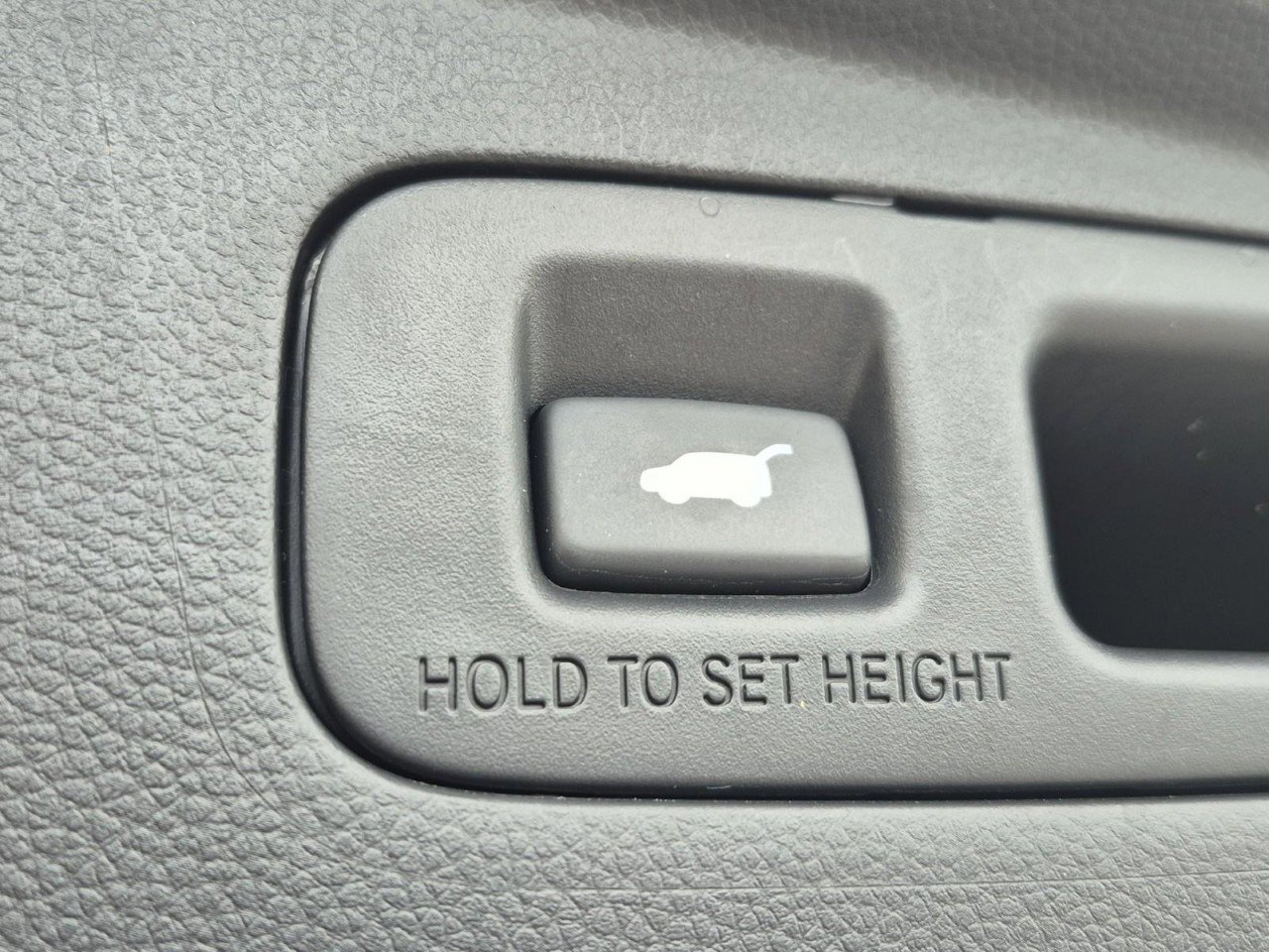 Certified 2024 Honda CR-V EX-L image 5