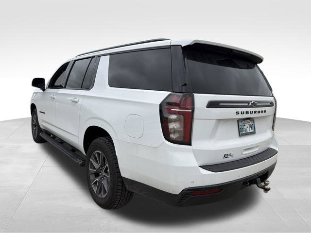 Used 2023 Chevrolet Suburban Z71 w/ Luxury Package AWD/4WD image 5