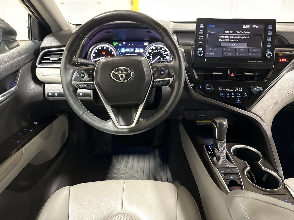 Used 2021 Toyota Camry XLE AWD/4WD image 11