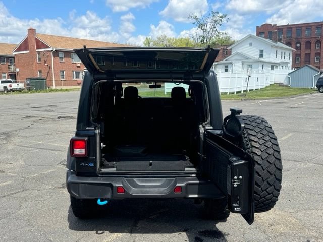 Used 2023 Jeep Wrangler Unlimited w/ Cold Weather Group AWD/4WD image 11