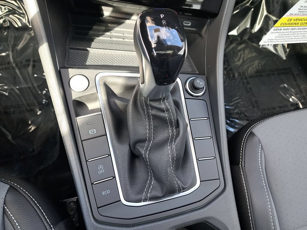 New 2026 Volkswagen Jetta SE FWD image 19
