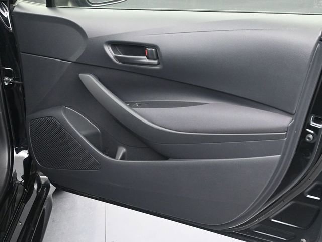 Used 2024 Toyota Corolla LE image 11